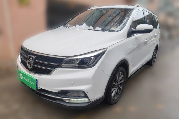 Used Baojun 730 2017 1.5T Manual Prestige Version 7 Seats