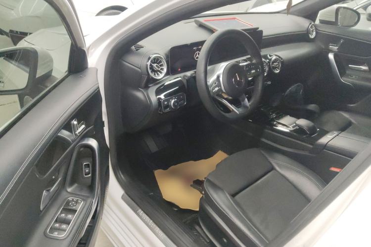 Used Mercedes-Benz A-Class 2020 Restyled A 200 L Sport Sedan Fashion Version