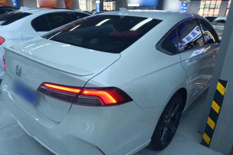 Used Honda Inspire 2023 260TURBO Deluxe Edition Rear Right 45 Deg