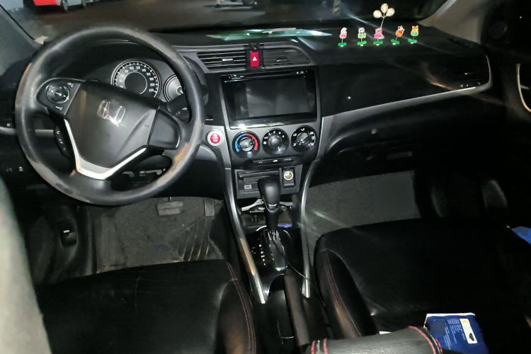 Used Honda Crider 2013 1.8L automatic luxury edition