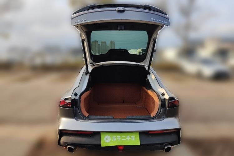 Used CHANGAN UNI-V 2022 1.5T Prestige Version