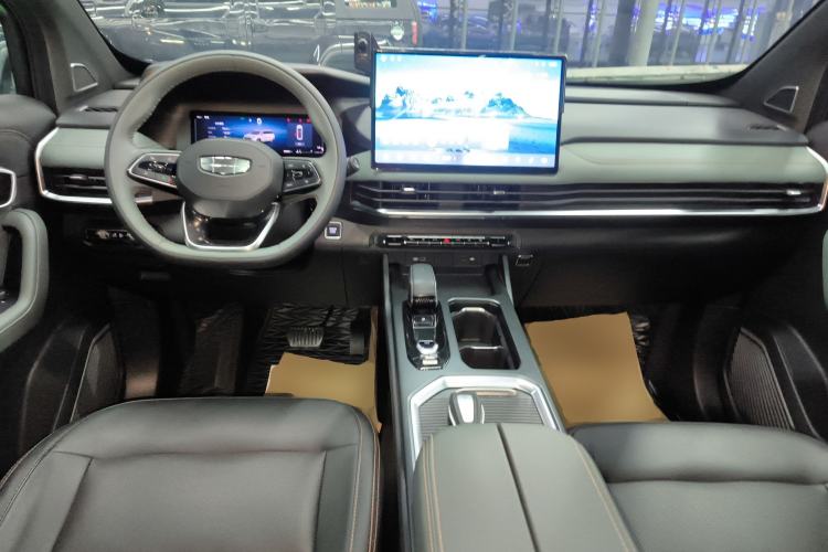 Used Geely Auto Haoyue L 2024 2.0T DCT Prestige Version