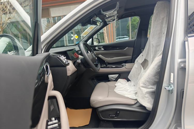 Used Geely Auto FX11 2025 4th Generation 1.5TD DCT – The Start
