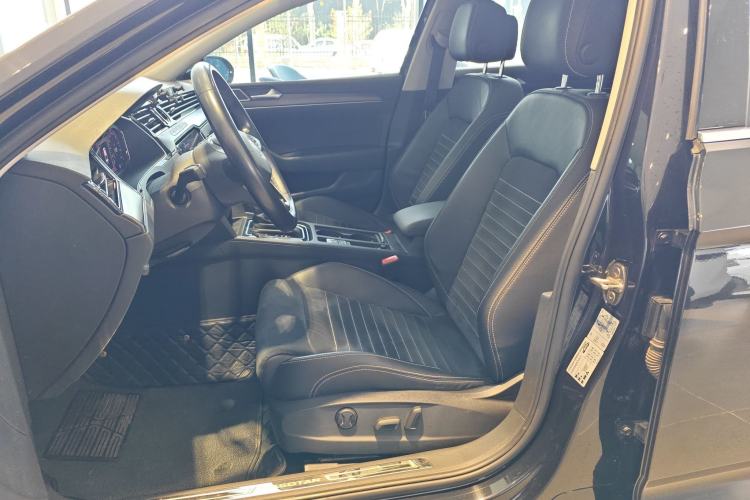 Used Volkswagen Magotan 2020 330TSI DSG Luxury Edition