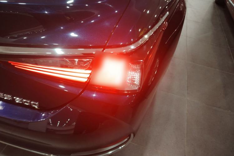 Used Lexus ES 2020 200 Excellence Edition