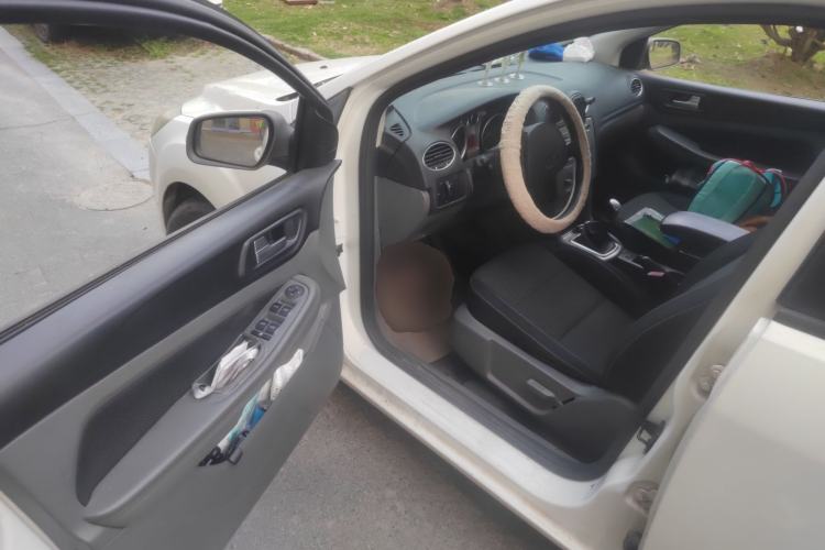 Used Ford Focus 2013 Hatchback Classic 1.8L Manual Base Model
