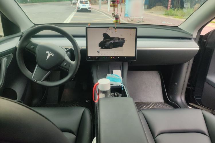 Used Tesla Model Y 2024 Rear-Wheel-Drive Version