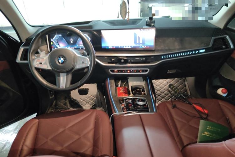 Used BMW X5 2023 xDrive 30Li Luxury M Sport Night Edition Package
