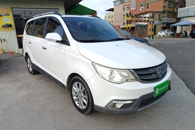 Used Baojun 730 2014 1.5L Manual Luxury Navigation ESP Version 7 Seats
