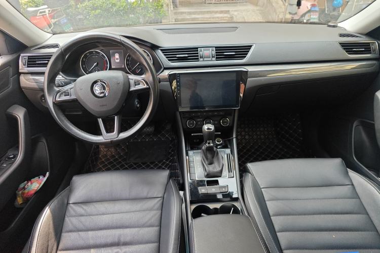 Used Skoda Superb 2016 TSI330 DSG Smart Drive Edition
