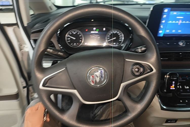 Used Buick GL8 2022 Land Cruiser Executive Class 652T Comfort Model Steering Wheel