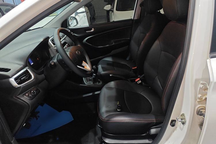 Used Hyundai Verna (older generation) 2017 1.4L Manual Refreshed Version China VI Standard