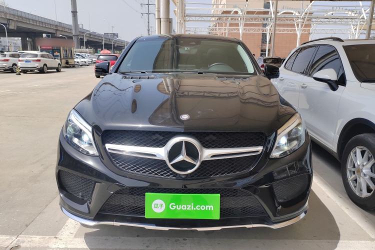 Used Mercedes-Benz GLE Coupe 2017 GLE 400 4MATIC Coupe SUV Front