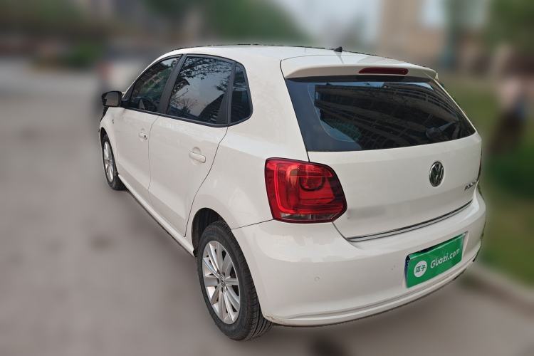 Used Volkswagen Polo 2013 1.6L Automatic Luxury Edition Rear Left 45 Deg