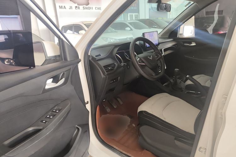 Used Wuling Hongguang S3 2018 1.5L Manual Standard Version China V Standard