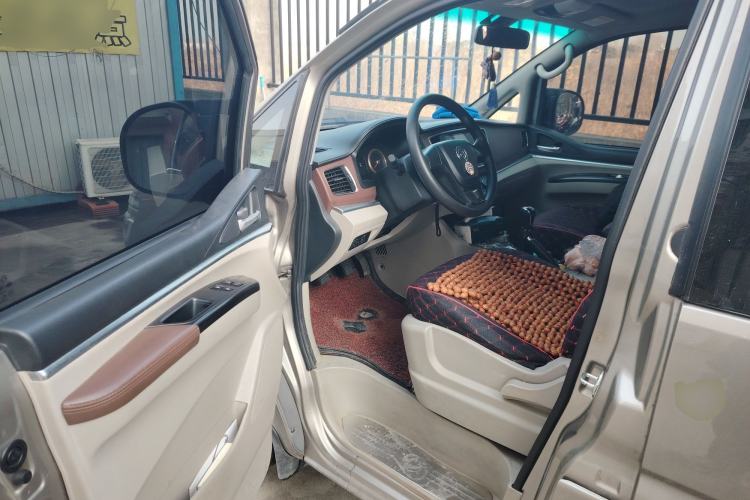 Used FORTHING Lingzhi 2018 M5L 1.6L 7-Seater Luxury Model