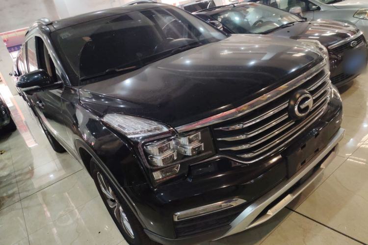 Used GAC Trumpchi GS8 2017 320T Four-Wheel Drive Luxury Smart Connectivity Version (7 Seats) Front Right 45 Deg