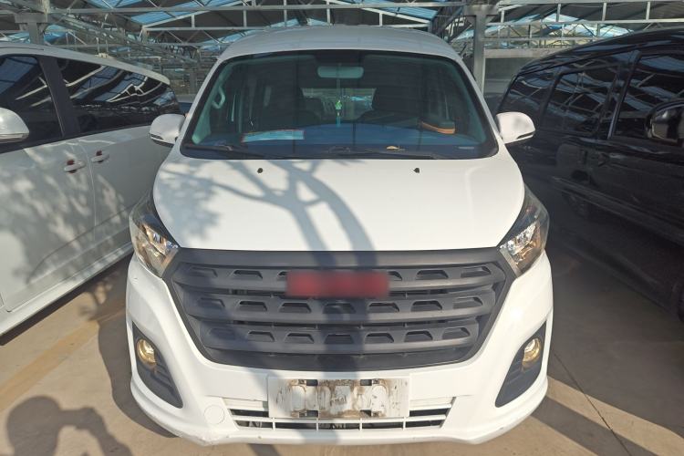 Used Jinbei Gold Hiace 2021 2.0L Passenger Vehicle Engineering Lion 6 Seats