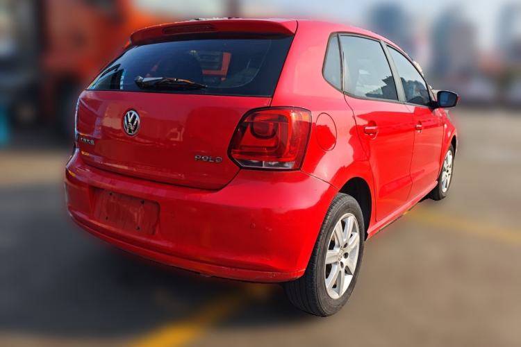 Used Volkswagen Polo 2013 1.4L Automatic Comfort Edition Rear Right 45 Deg