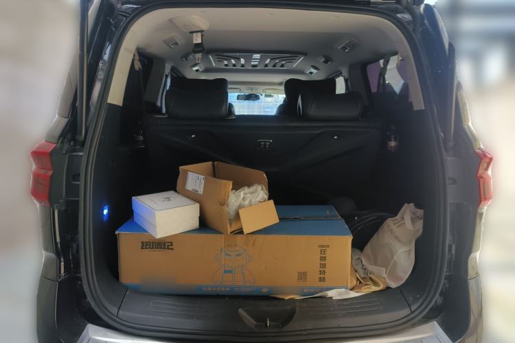 Used SAIC MAXUS G20 2021 Facelifted PLUS 2.0T Gasoline Automatic Luxury Edition