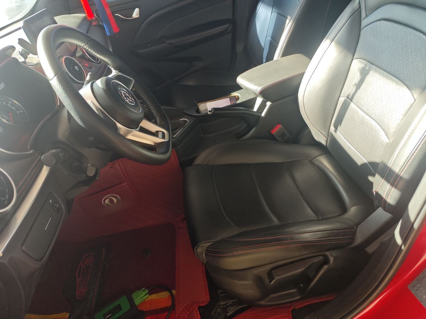 Переднее сиденье в автомобиле