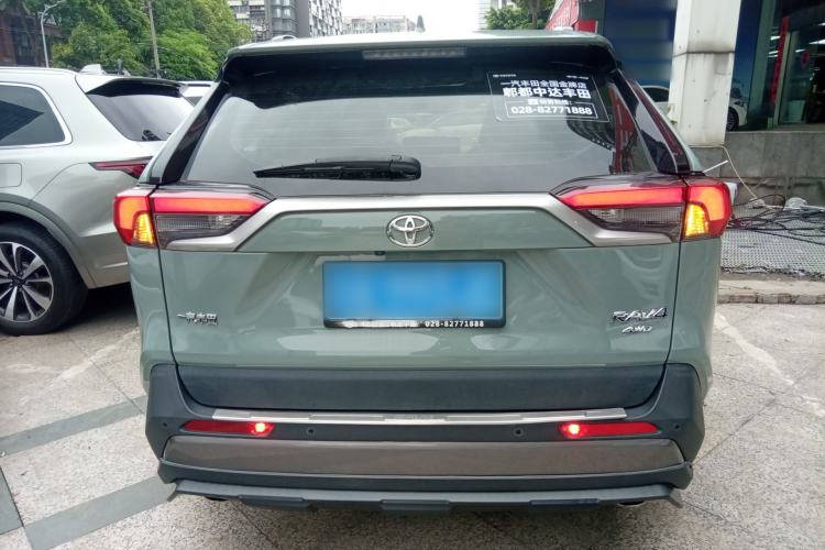 Used Toyota RAV4 2020 2.0L CVT Four-Wheel Drive Prestige Edition Rear
