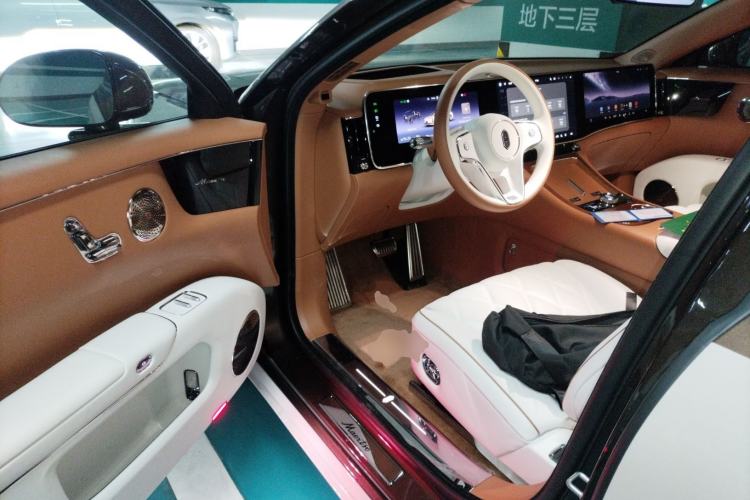 Used Hima S800 2025 Model, Range-Extended Starlight Executive Edition, 4 Seats
