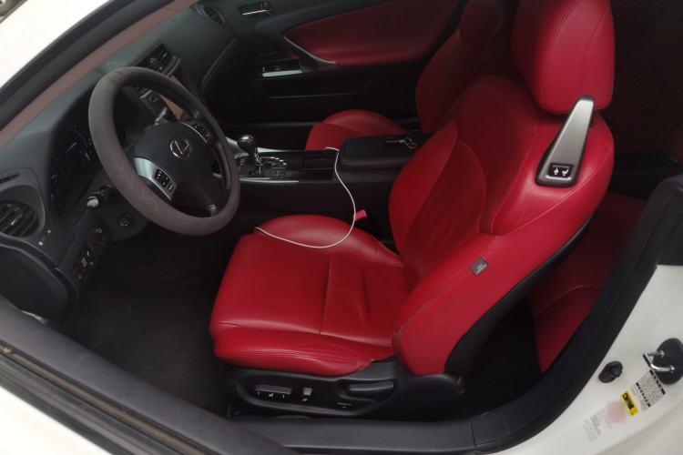 Used Lexus IS 2011 250C Left Front Seat