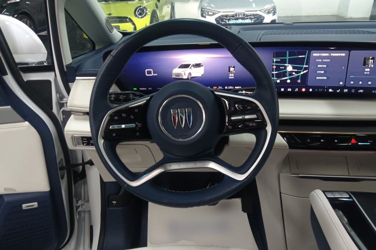 Used Buick GL8 New Energy 2024 Lu Zun Deluxe Edition 7-Seater
