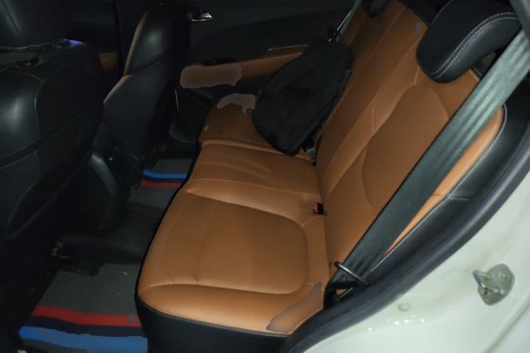 Used Baojun 510 2017 1.5L Automatic Luxury Model Left Rear Seat