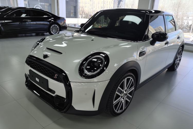 Used MINI 2023 Facelift 2.0T COOPER S Artist Five-Door Edition