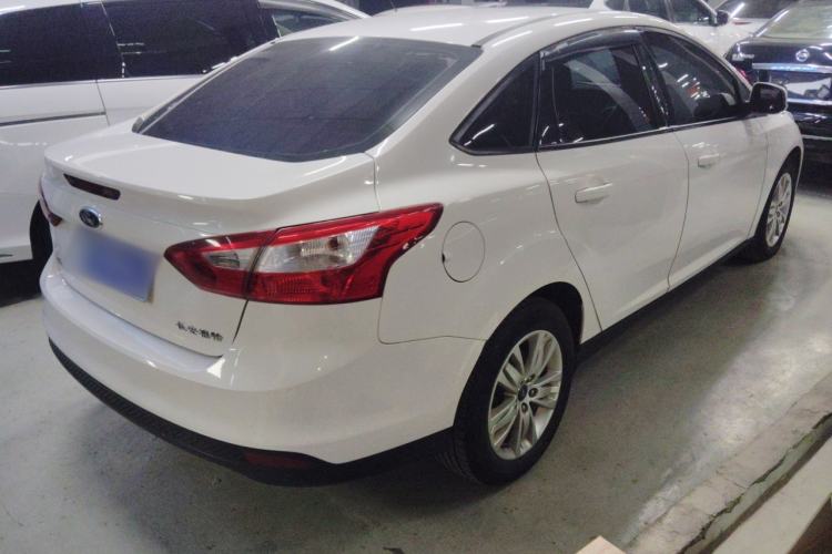 Used Ford Focus 2012 Sedan 1.6L Manual Comfort Model