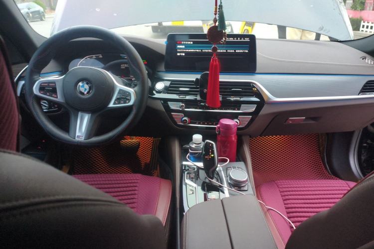 Used BMW 5 Series New Energy 2021 535Le M Sport Package Center Console