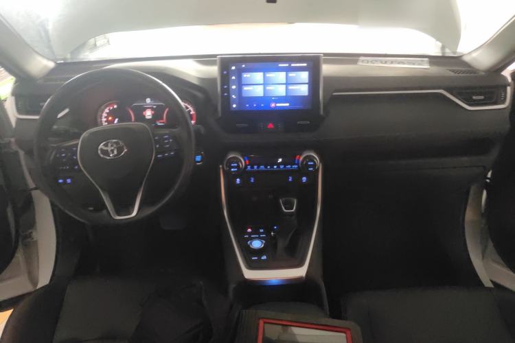 Used Toyota RAV4 2021 2.0L CVT Four-Wheel Drive Premium Edition