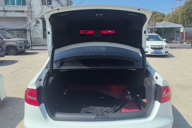 Used Audi A4L 2015 35 TFSI Automatic Standard Model
