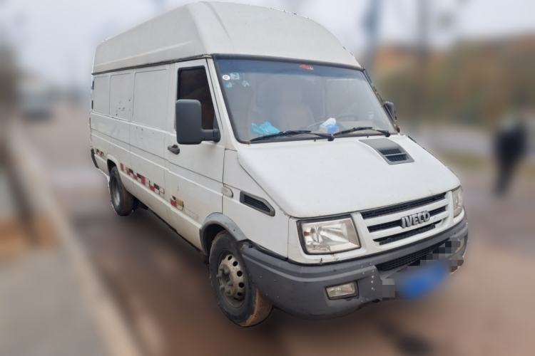 Used Iveco Daily 2014 2.8T-V40 NJ5044XXY3A43S4