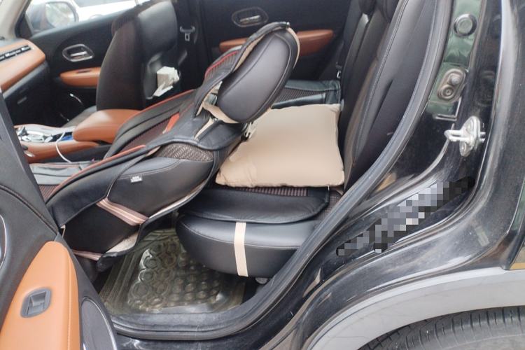 Used Honda Vezel 2015 1.8L CVT 2WD Luxury Model
