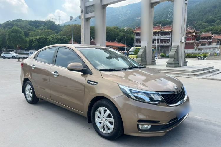 Used Kia K2 2015 Sedan 1.4L MT GLS