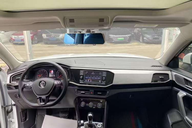 Used Volkswagen Tayron 2019 330TSI Two-Wheel Drive Luxury Model China VI Standard