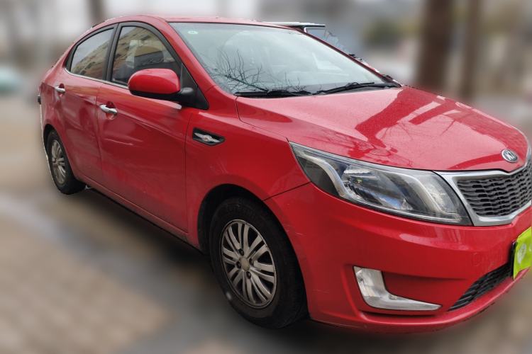 Used Kia K2 2012 Sedan 1.4L Automatic GLS Commemorative Edition Front Right 45 Deg