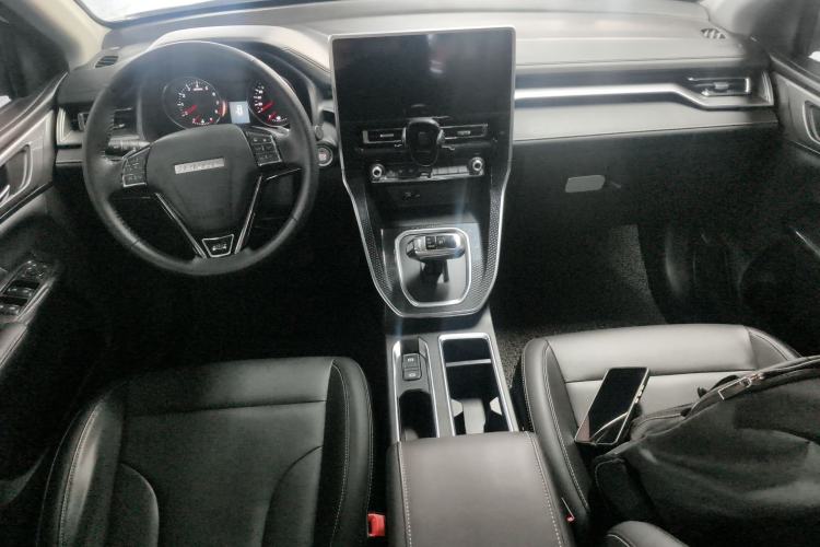 Used Haval M6 2021 PLUS 1.5T DCT Luxury Smart Connectivity Model Center Console