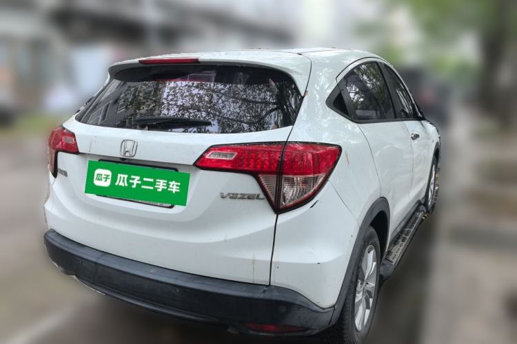 Used Honda Vezel 2015 1.5L CVT two-wheel drive Comfort trim Rear Right 45 Deg
