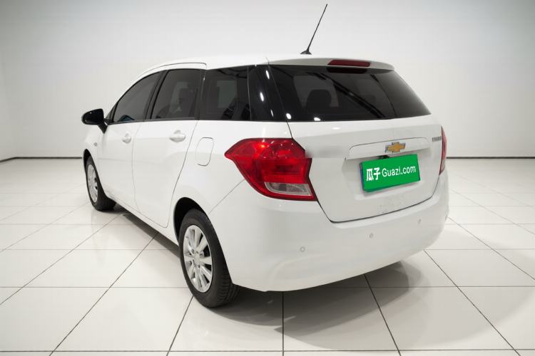 Used Chevrolet Lova RV 2016 1.5L Manual Comfort Edition Exterior 3