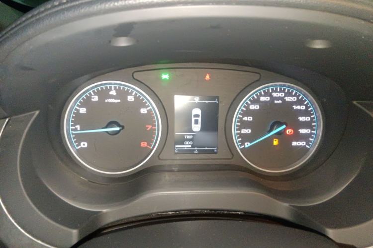 Used JAC Refine M3 2022 PLUS 1.8L 7-seater Standard Model
