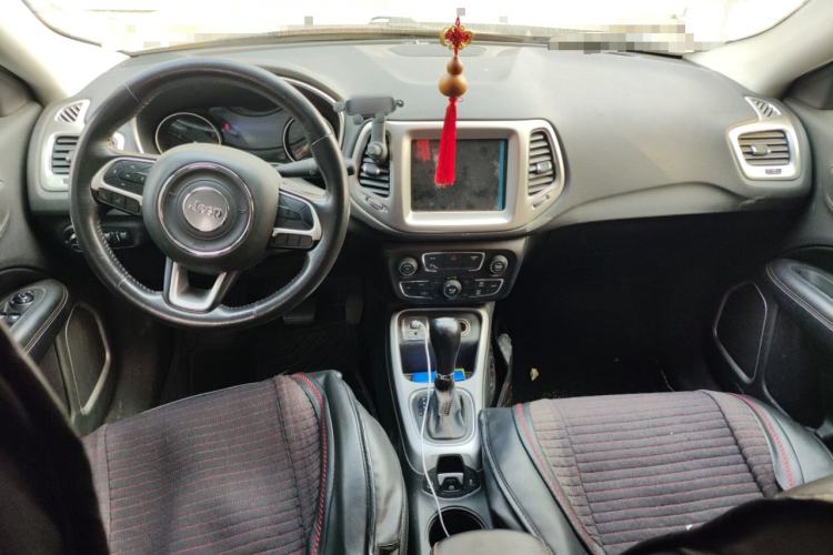 Used Jeep Compass 2017 200T Automatic Family Edition