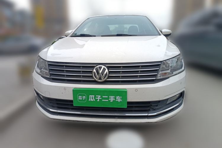 Used Volkswagen Lavida 2015 1.6L Manual Comfort Edition
