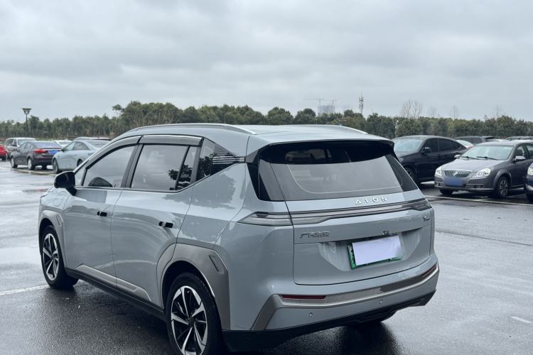 Used AION Y 2023 Plus 510 Smart Edition