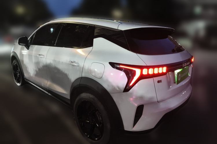 Used Lynk & Co 06 EM-P 2022 PHEV 84 km Range Pro Version
