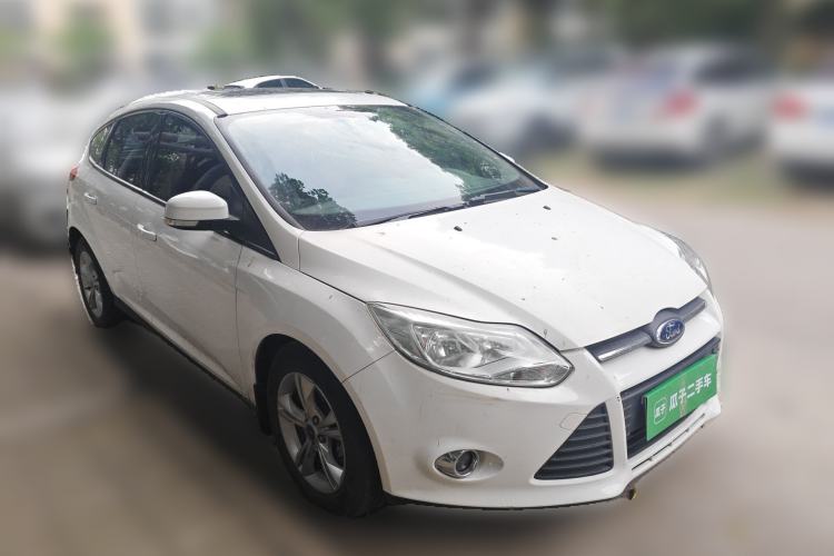 Used Ford Focus 2012 Hatchback 1.6L Automatic Fashion Edition
