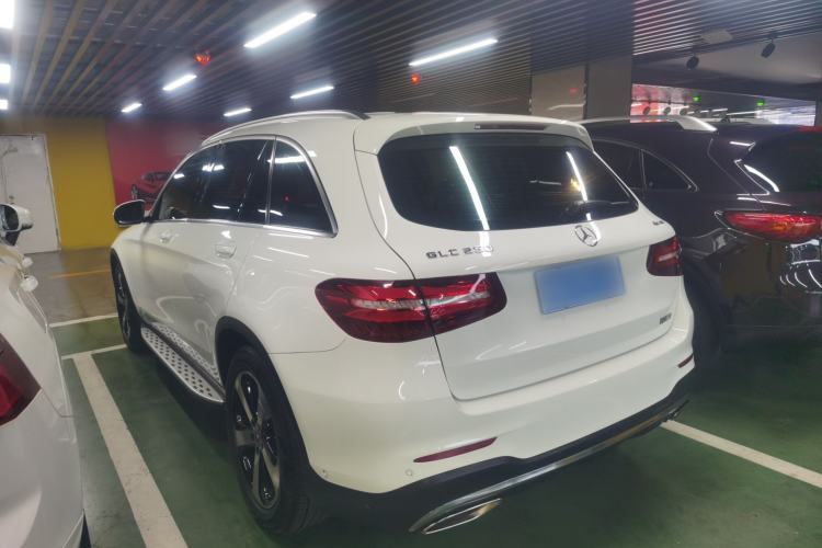 Used Mercedes-Benz GLC 2018 GLC 260 4MATIC Luxury Model
